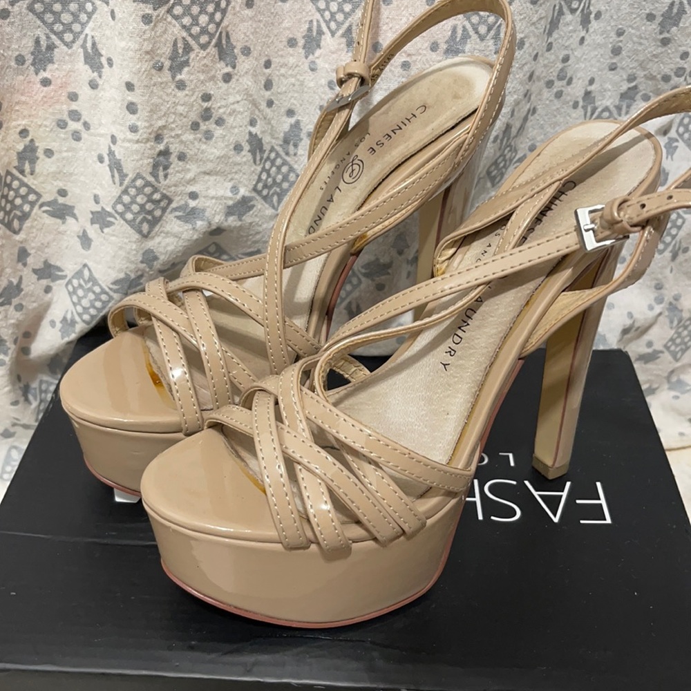 Chinese Laundry Teaser 2 (Size 5)